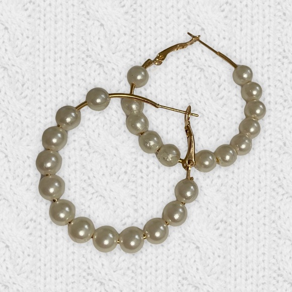2/$20 🛍️ HANDMADE FAUX PEARL GOLD HOOP EARRINGS - Picture 3 of 3